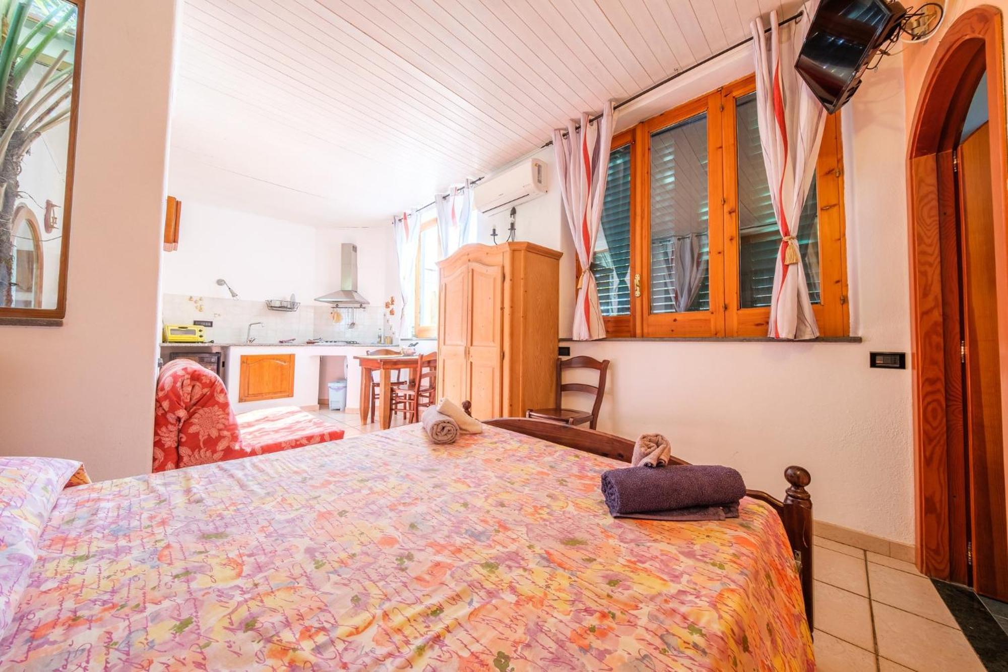 B&B Il Giardino Segreto Stromboli Bagian luar foto